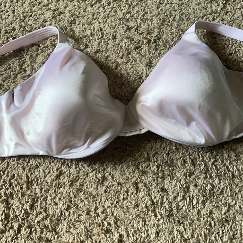 Worn Bali bra 38 DD